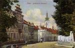 Historický pohled z Budějovické ulice z róku 1916. Komín v siluetě věže. (M. Srnková - Písek na starých pohlednicích)