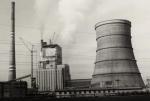 Elektrárna v roce 1985 - GU 270 je vlevo, kotelna stále ve výstavbě (z archivu Mělník)