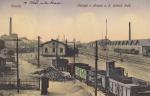 Kolorovaná fotografie z roku 1915. Komín vpravo. (Foto: E. Fastr. Zdroj: Louny a okolí na starých pohlednicích, Louny: Digon, 2004).  